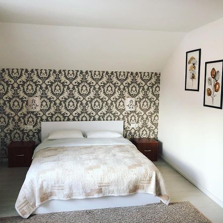 Krashanka Villa Tatariv Dış mekan fotoğraf